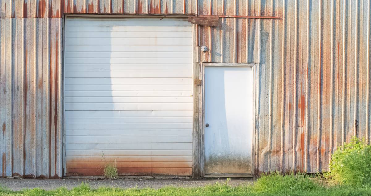 Giel-Garage-Doors-Weather-Dmage